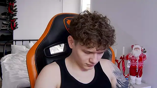 DanyDavis online show from 4, 12, 2025