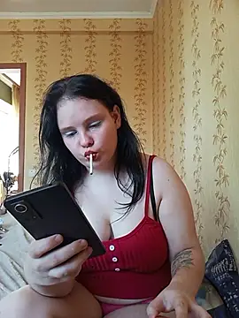 Snapshot of SweetPiggyx chatting on 2, 7, 2026 SweetPiggyx online show from 2, 7, 2026