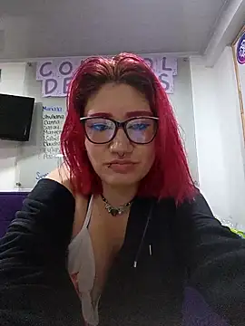 Cerecitaa02  online show from 9, 4, 2026