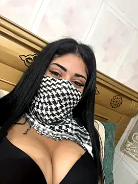 QueenLujaine online show from 12, 10, 2025