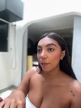 ImAshley1 online show from 20, 10, 2025