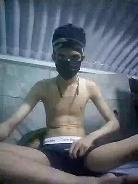 HannanKhan25 online show from 31, 10, 2025