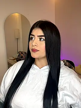 Kariina  69 online show from 6, 10, 2025