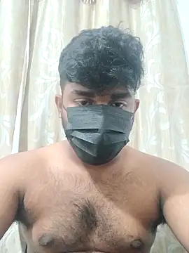 Snapshot of UrbanUtopia chatting on 6, 11, 2025 UrbanUtopia online show from 6, 11, 2025