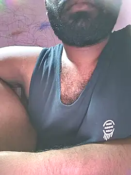 Snapshot of UrbanUtopia chatting on 18, 11, 2025 UrbanUtopia online show from 18, 11, 2025