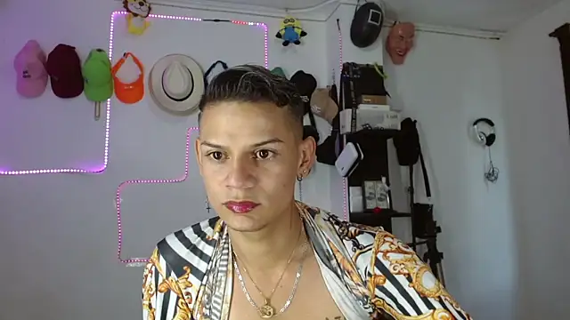 Snapshot of axce1_boy24 chatting on 10, 9, 2025 axce1 boy24 online show from 10, 9, 2025