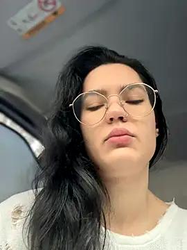 Snapshot of MeekyRich chatting on 8, 10, 2025 MeekyRich online show from 8, 10, 2025