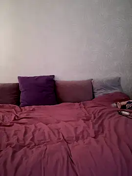 Snapshot of MeekyRich chatting on 17, 10, 2025 MeekyRich online show from 17, 10, 2025