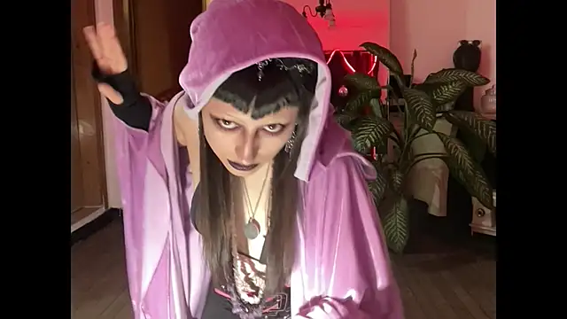 ELENA UMBRA online show from 15, 10, 2025