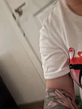 kinkikatie69 online show from 14, 4, 2026