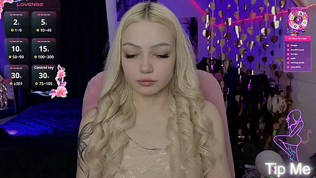 Snapshot of LinaLirian chatting on 9, 4, 2026 LinaLirian online show from 9, 4, 2026