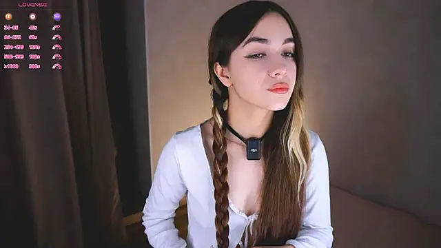 CupSizeGirl online show from 7, 10, 2025