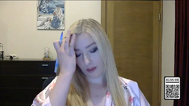 Wild Silk Desire online show from 19, 10, 2025