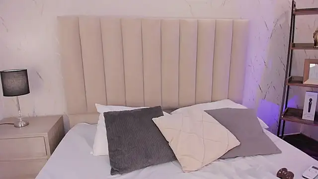 LilithHarperr  online show from 20, 2, 2026