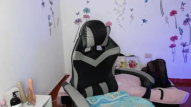 mariaana  222 online show from 12, 3, 2026