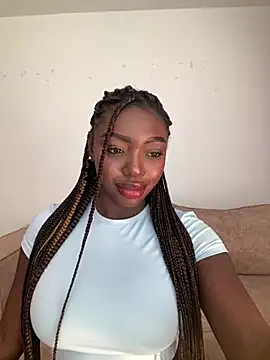 Snapshot of alissradiante1 chatting on 28, 2, 2026 alissradiante1 online show from 28, 2, 2026