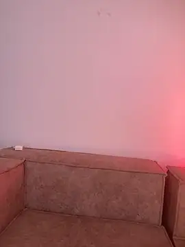 alissradiante1 online show from 14, 3, 2026