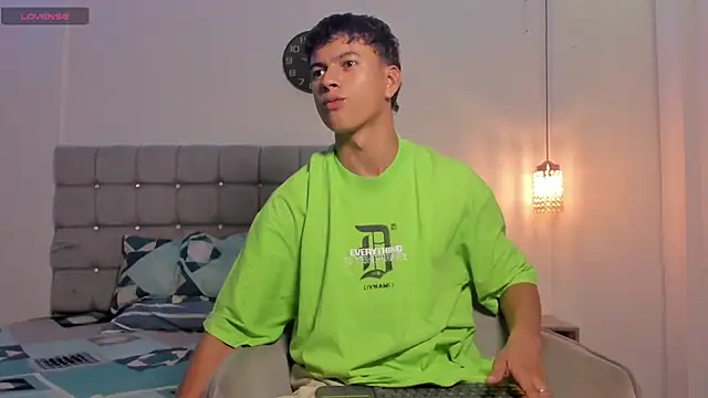 Santy Stump online show from 14, 11, 2025