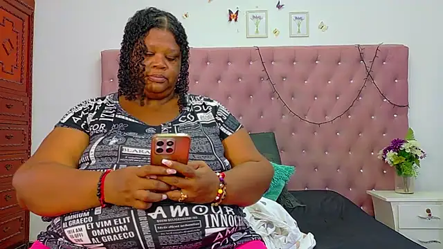 Exoticbigmandy online show from 7, 10, 2025