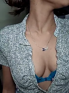 Isha Sax online show from 12, 2, 2026