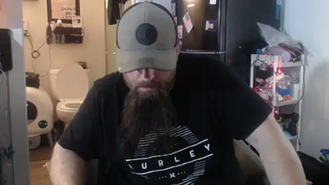 Snapshot of Thumper_ss chatting on 25, 10, 2025 Thumper ss online show from 25, 10, 2025