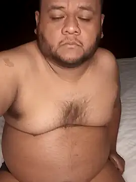 Osogaypardo online show from 26, 10, 2025