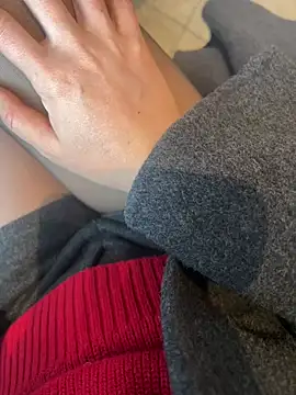 xiaoyuan01 online show from 25, 2, 2026