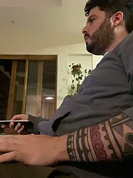 Snapshot of uto857 chatting on 14, 11, 2025 uto857 online show from 14, 11, 2025