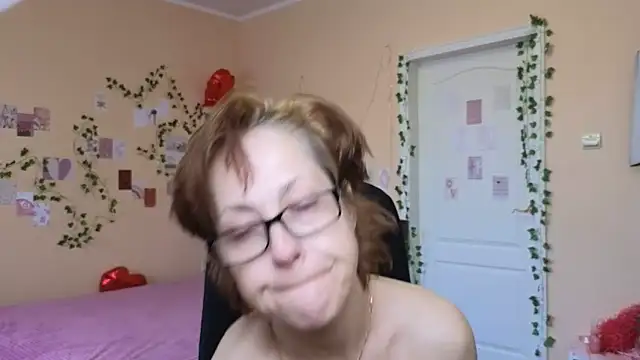 Ronda Roni online show from 11, 4, 2026