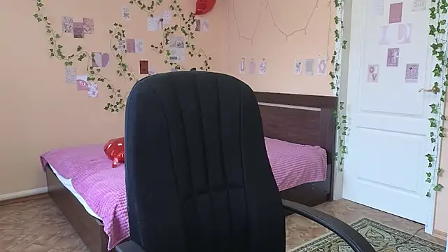 Ronda Roni online show from 13, 4, 2026