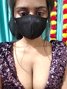 Aanya hotty online show from 12, 3, 2026