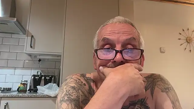 poggles online show from 19, 9, 2025