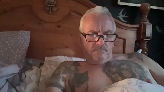 poggles online show from 27, 4, 2026