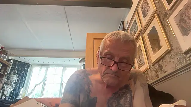 poggles online show from 9, 7, 2026