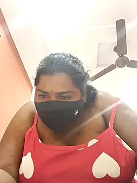 Liyaa 24 online show from 4, 4, 2026