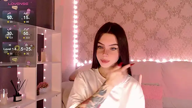 HolyMiax online show from 4, 10, 2025