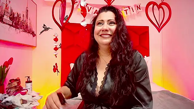 EmmaJhomson online show from 17, 2, 2026