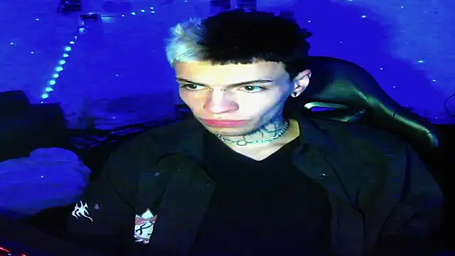 Snapshot of prince_x_dark chatting on 17, 7, 2026 prince x dark online show from 17, 7, 2026