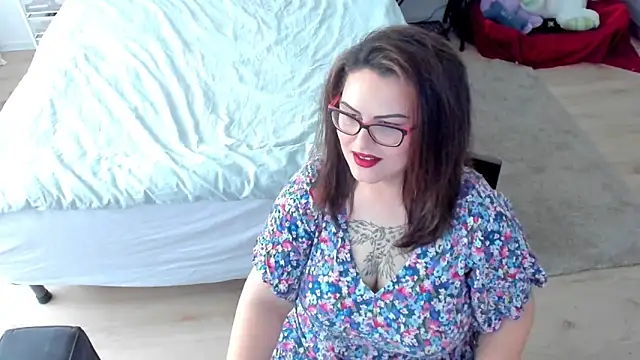 Squirt Kimm online show from 13, 11, 2025