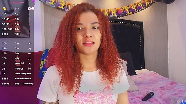 Snapshot of Dancer-Myluu chatting on 15, 10, 2025 Dancer-Myluu online show from 15, 10, 2025