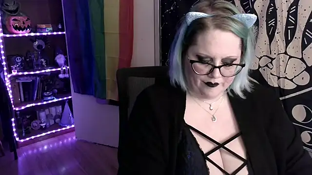 Snapshot of Kinky_Witch chatting on 15, 1, 2026 Kinky Witch online show from 15, 1, 2026