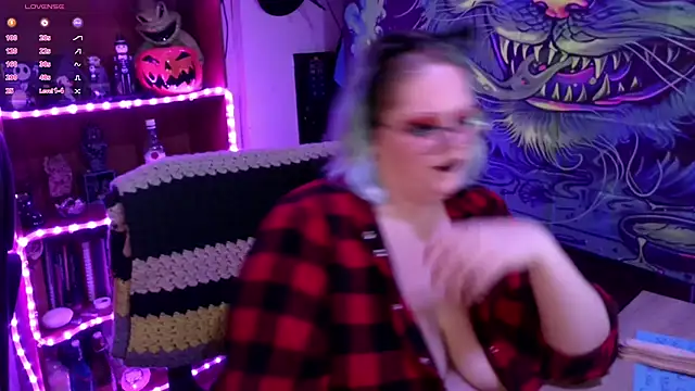 Kinky Witch online show from 3, 2, 2026