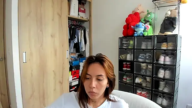 Snapshot of double_trouble_ chatting on 17, 2, 2025 double trouble online show from 17, 2, 2025