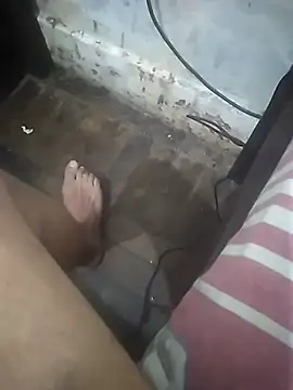 Snapshot of GuilhermeYuree chatting on 19, 11, 2025 GuilhermeYuree online show from 19, 11, 2025