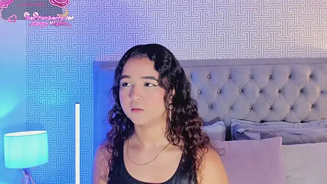 Evaa Lunna  online show from 20, 12, 2025