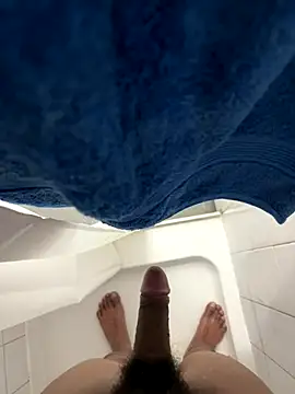 Snapshot of hardbuoy69 chatting on 3, 10, 2025 hardbuoy69 online show from 3, 10, 2025