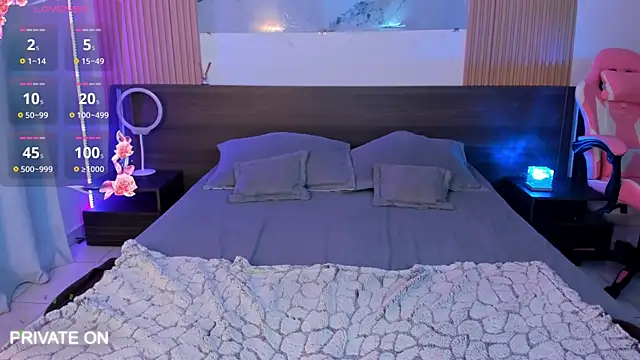 samanthaa moon online show from 24, 9, 2025