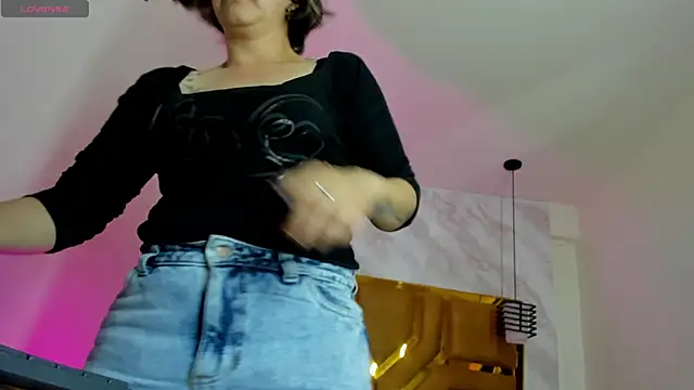 Luciifeer  online show from 24, 9, 2025