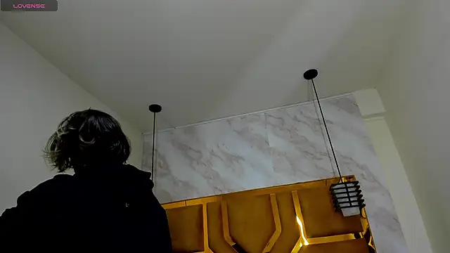 Luciifeer  online show from 5, 10, 2025