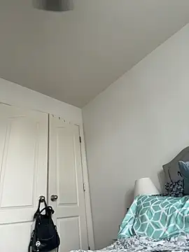 honeycombhalo online show from 4, 8, 2026